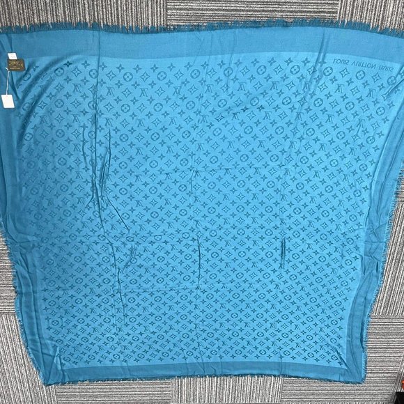 Louis Vuitton Monogram Scarf - Picture 2 of 5